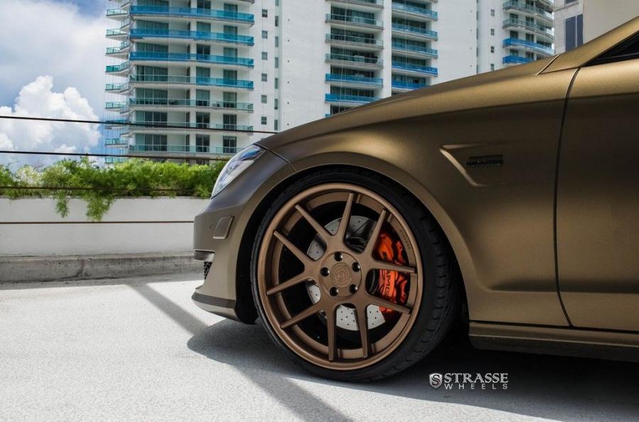 Mercedes-Benz CLS63 AMG by Strasse Wheels 2014 года  (фото 11 из 11)